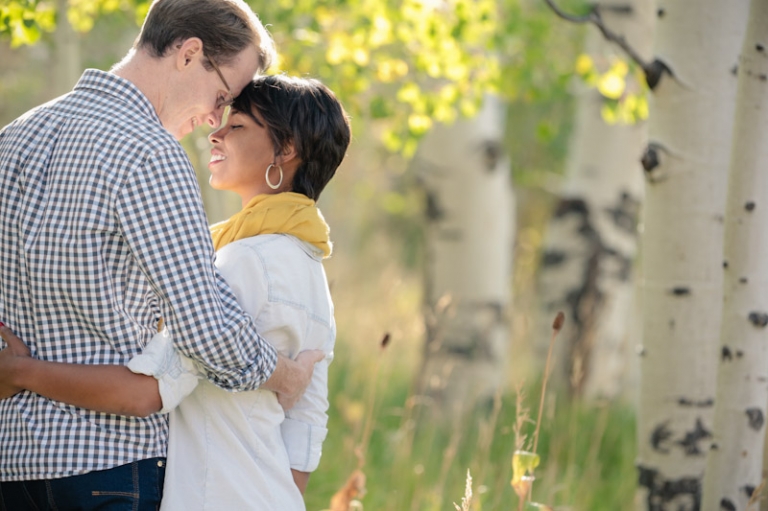 Wedding-and-Portrait-Photographer-Fall-engagements-UT0110R0A5051-Blog(pp_w768_h511)