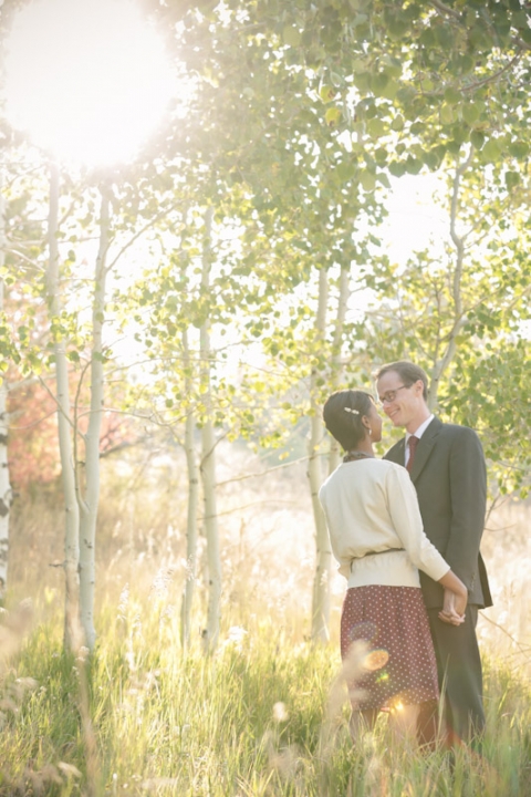 Wedding-and-Portrait-Photographer-Fall-engagements-UT0240R0A4613-Blog(pp_w480_h720)