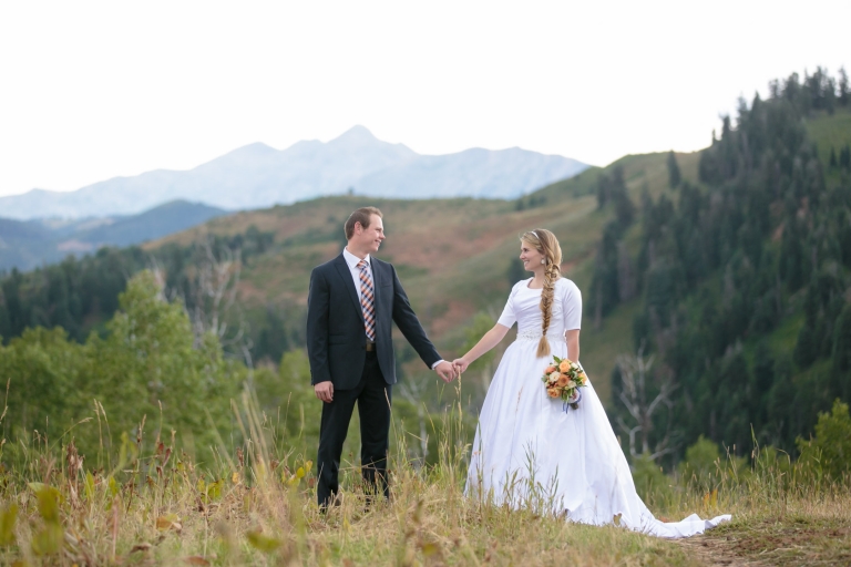 EK-Studios-Utah-Wedding-Photographers-Mountain-Bridals001-Blog(pp_w768_h512)