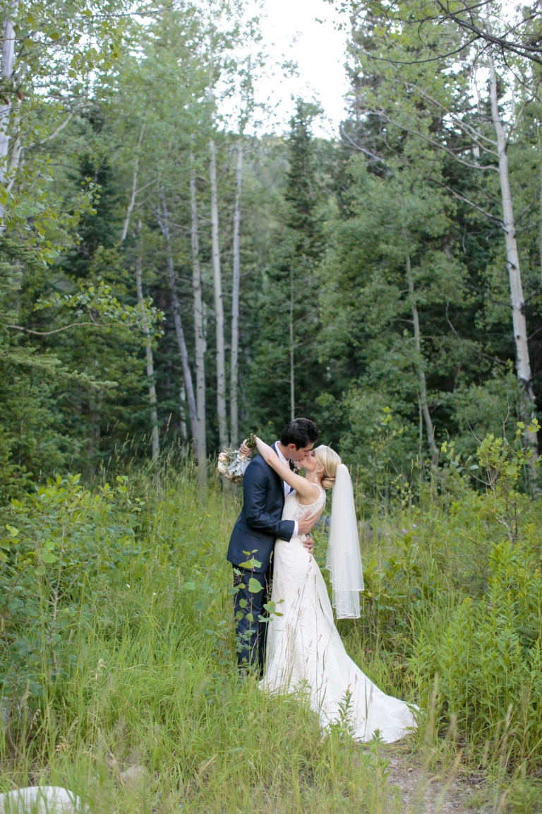 EK-Studios-Utah-Wedding-Photographers-the-spruces-campground-canyon-wedding-utah030-Blog(pp_w768_h1152)