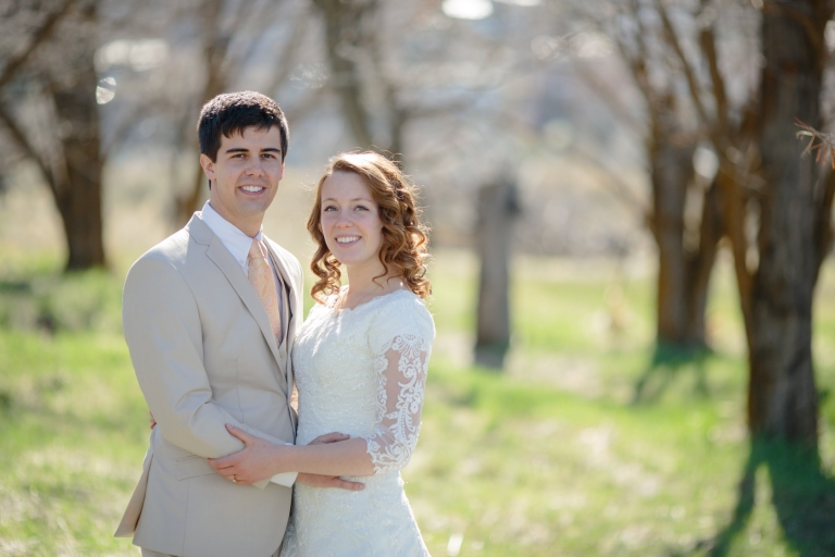 EK-Studios-Utah-Wedding-Photographers-Spring-Bridals-blossoms025-Blog(pp_w768_h512)