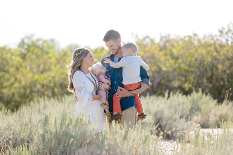EK-Studios-Utah-Wedding-Photographers-Bohemian-inspired-Family-Photoshoot-utah001-Blog(pp_w768_h512)