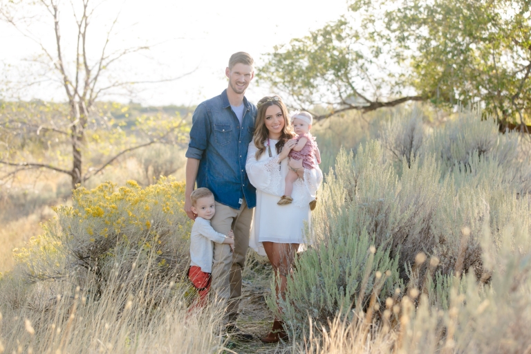 EK-Studios-Utah-Wedding-Photographers-Bohemian-inspired-Family-Photoshoot-utah006-Blog(pp_w768_h512)