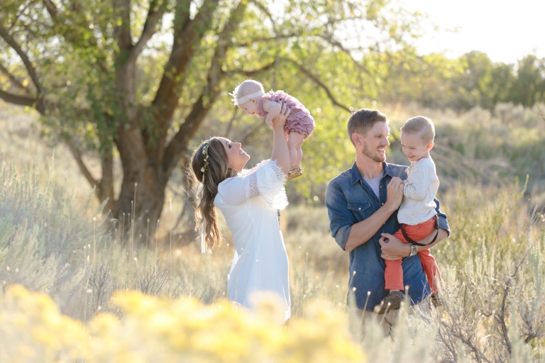 EK-Studios-Utah-Wedding-Photographers-Bohemian-inspired-Family-Photoshoot-utah007-Blog(pp_w768_h512)