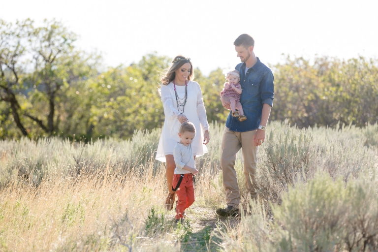 EK-Studios-Utah-Wedding-Photographers-Bohemian-inspired-Family-Photoshoot-utah016-Blog(pp_w768_h512)