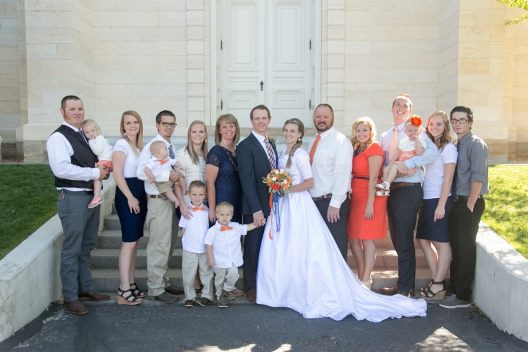 EK-Studios-Utah-Wedding-Photographers-Manti-Temple-Wedding-country-wedding-decorations010-Blog(pp_w768_h512)