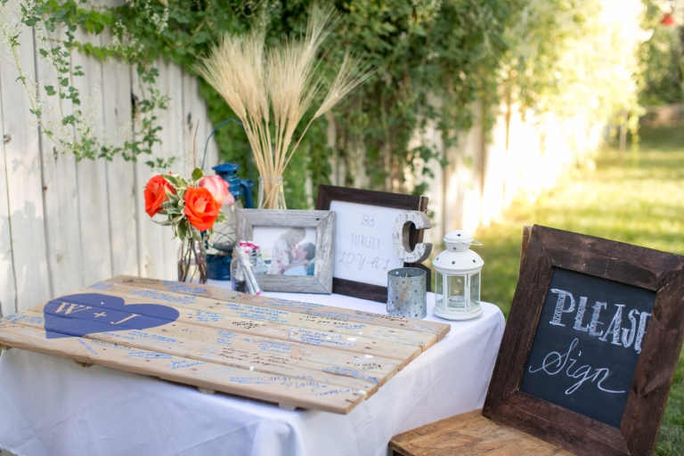 EK-Studios-Utah-Wedding-Photographers-Manti-Temple-Wedding-country-wedding-decorations038-Blog(pp_w768_h512)