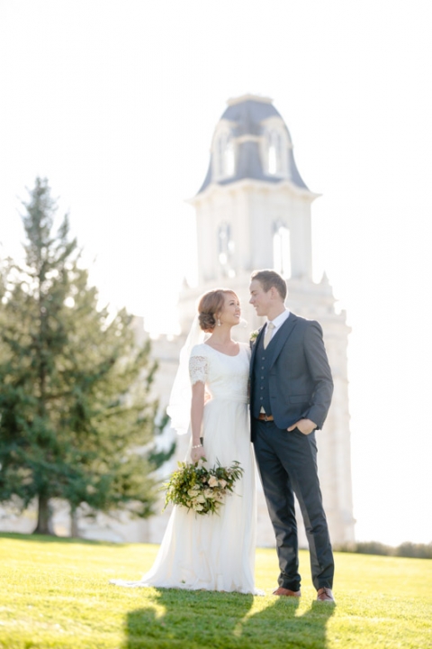 EK-Studios-Utah-Wedding-Photographers-Manti-Temple-Bridals001-Blog(pp_w480_h720)