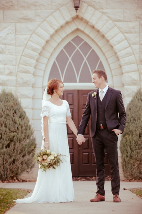 EK-Studios-Utah-Wedding-Photographers-Manti-Temple-Bridals038-Blog(pp_w480_h720)