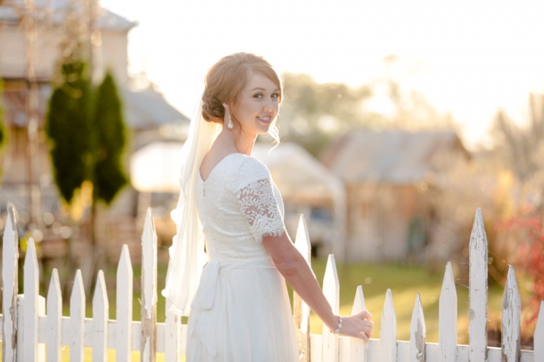 EK-Studios-Utah-Wedding-Photographers-Manti-Temple-Bridals044-Blog(pp_w768_h511)