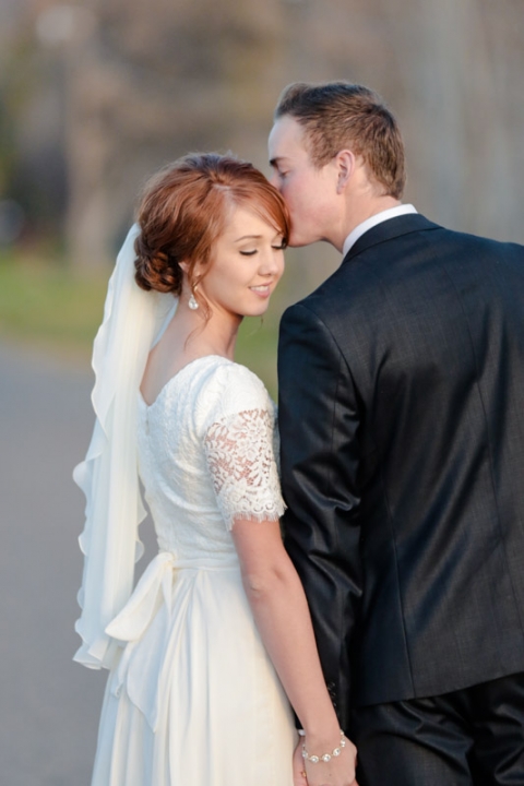EK-Studios-Utah-Wedding-Photographers-Manti-Temple-Bridals060-Blog(pp_w480_h720)