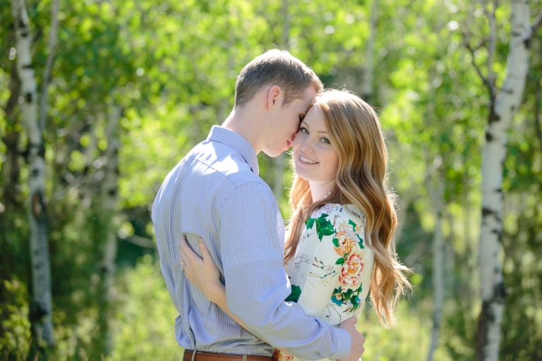 EK-Studios-Utah-Wedding-Photographers-Mountian-lake-engagements014-Blog(pp_w768_h512)