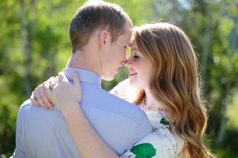 EK-Studios-Utah-Wedding-Photographers-Mountian-lake-engagements017-Blog(pp_w768_h512)