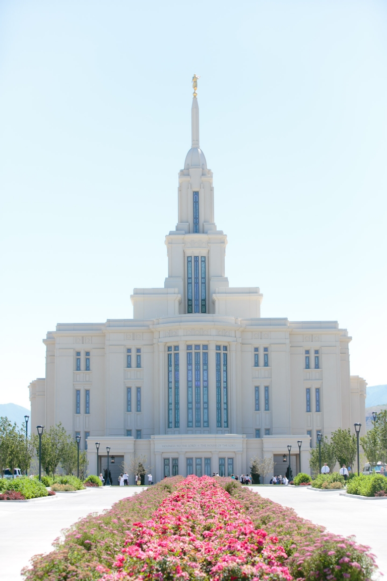 EK-Studios-Utah-Wedding-Photographers-Payson-Temple-Wedding001-Blog(pp_w768_h1152)