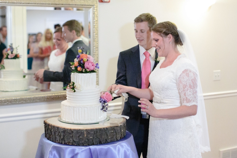 EK-Studios-Utah-Wedding-Photographers-Payson-Temple-Wedding038-Blog(pp_w768_h512)