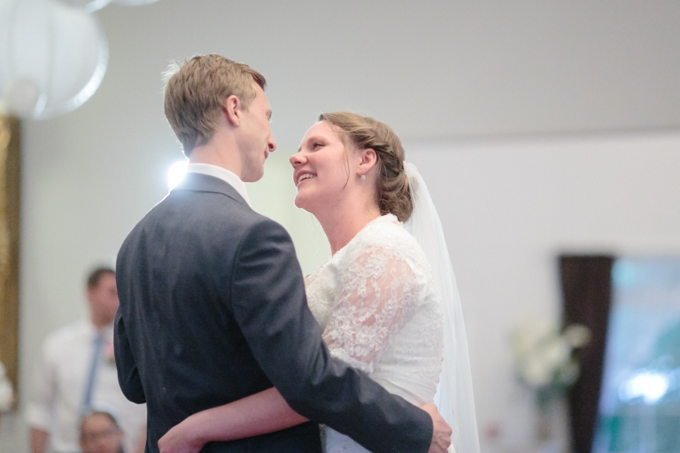 EK-Studios-Utah-Wedding-Photographers-Payson-Temple-Wedding042-Blog(pp_w768_h512)