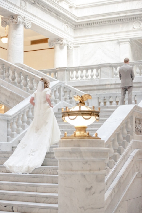 EK-Studios-Utah-Wedding-Photographers-Capitol-building-SLC-Temple-bridals-christmas-lights001-Blog(pp_w480_h720)