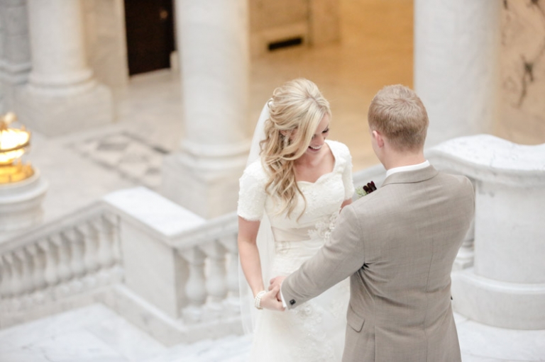 EK-Studios-Utah-Wedding-Photographers-Capitol-building-SLC-Temple-bridals-christmas-lights005-Blog(pp_w768_h511)
