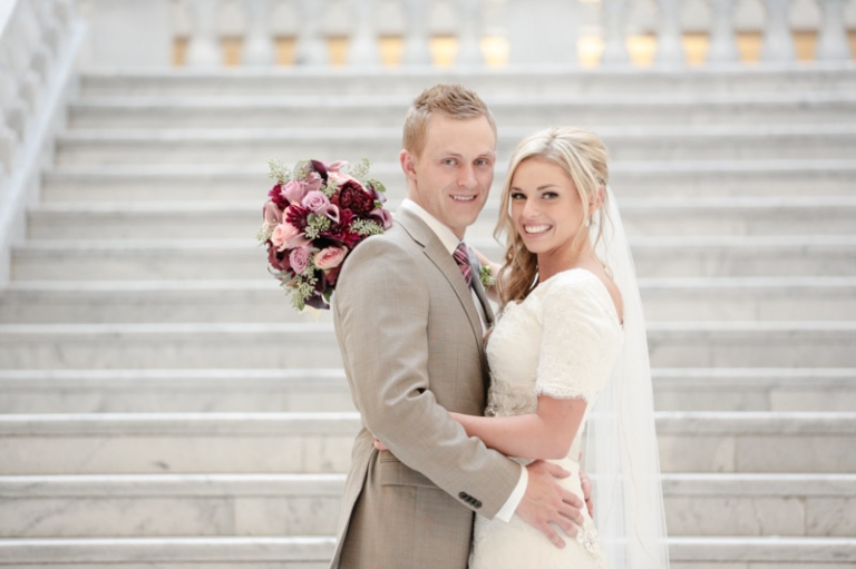 EK-Studios-Utah-Wedding-Photographers-Capitol-building-SLC-Temple-bridals-christmas-lights006-Blog(pp_w768_h511)