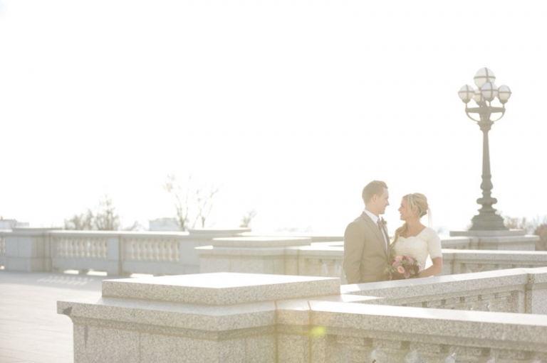 EK-Studios-Utah-Wedding-Photographers-Capitol-building-SLC-Temple-bridals-christmas-lights009-Blog(pp_w768_h511)