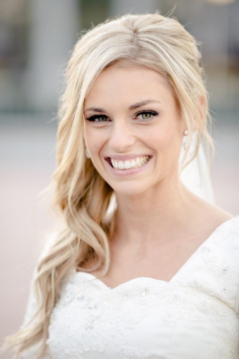 EK-Studios-Utah-Wedding-Photographers-Capitol-building-SLC-Temple-bridals-christmas-lights013-Blog(pp_w480_h720)