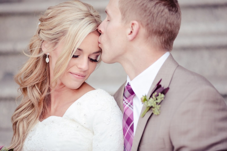EK-Studios-Utah-Wedding-Photographers-Capitol-building-SLC-Temple-bridals-christmas-lights024-Blog(pp_w768_h511)