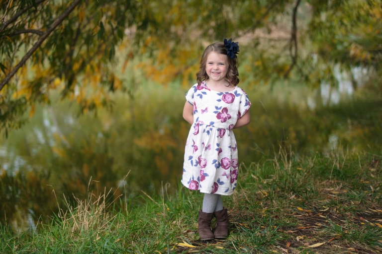 EK-Studios-Utah-Wedding-Photographers-Fall-Family-Photos-outfit-ideas008-Blog(pp_w768_h512)