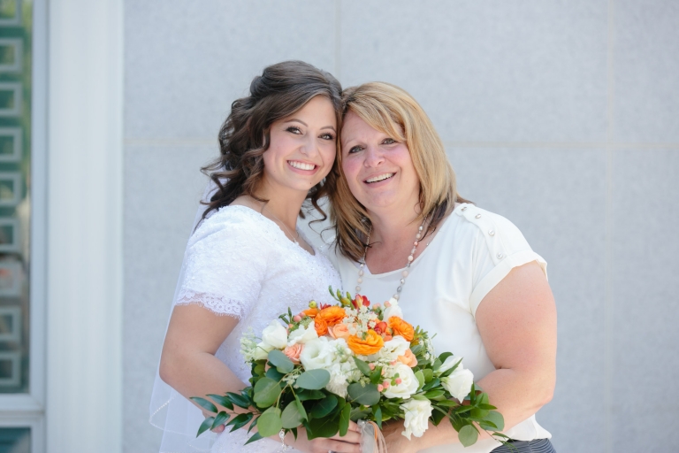 EK-Studios-Utah-Wedding-Photographers-Mount-Timpanogos-temple-wedding-castle-park-reception011-Blog(pp_w768_h512)