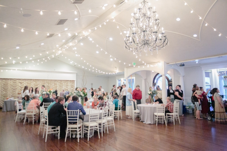EK-Studios-Utah-Wedding-Photographers-Mount-Timpanogos-temple-wedding-castle-park-reception038-Blog(pp_w768_h512)