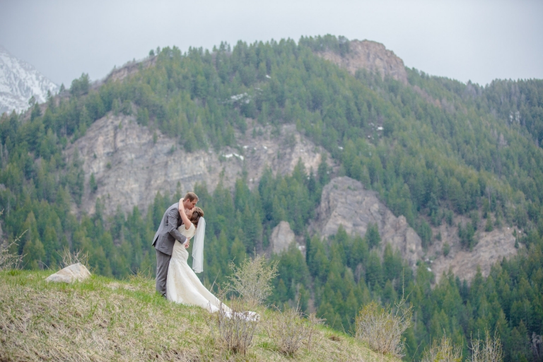 EK-Studios-Utah-Wedding-Photographers-Mountain-bridals-utah008-Blog(pp_w768_h512)