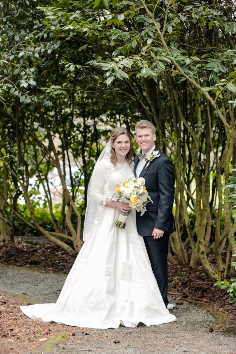 EK-Studios-Utah-Wedding-Photographers-Seattle-Temple-wedding-lds017-Blog(pp_w768_h1152)