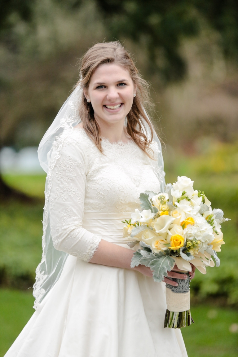 EK-Studios-Utah-Wedding-Photographers-Seattle-Temple-wedding-lds026-Blog(pp_w768_h1152)