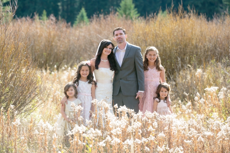 EK-Studios-Utah-Wedding-Photographers-Small-wedding-in-the-mountians-Utah005-Blog(pp_w768_h512)