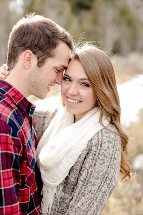EK-Studios-Utah-Wedding-Photographers-Engagements-in-the-mountain-pines009-Blog(pp_w480_h720)