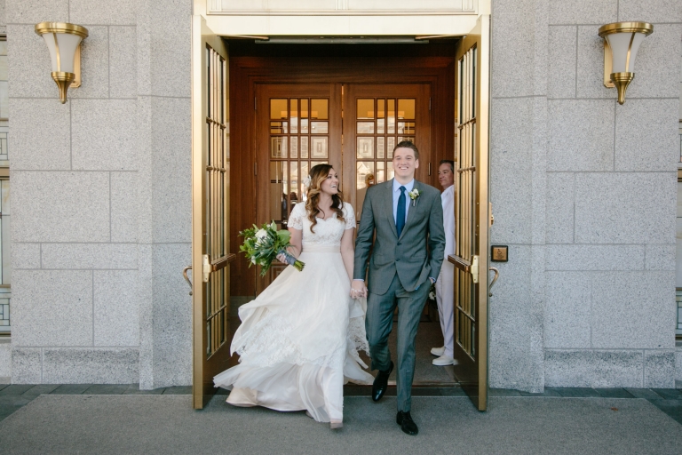 EK-Studios-Utah-Wedding-Photographers-Draper-temple-wedding005-Blog(pp_w768_h512)