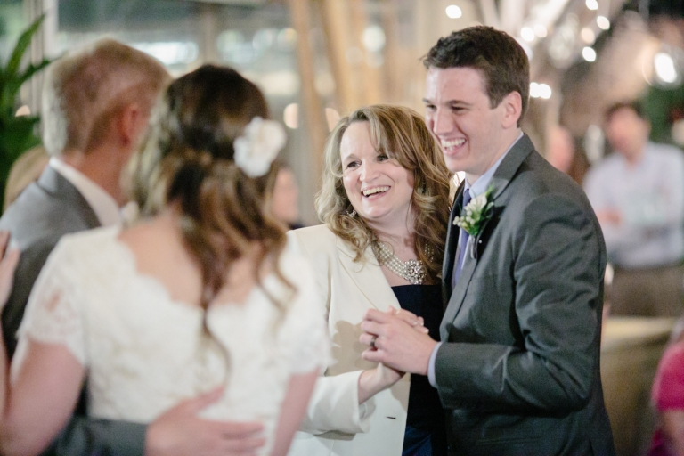 EK-Studios-Utah-Wedding-Photographers-Draper-temple-wedding044-Blog(pp_w768_h512)