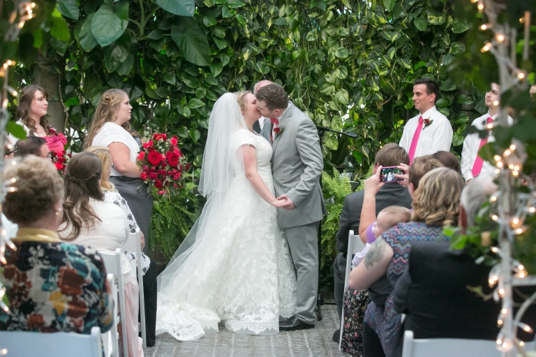 EK-Studios-Utah-Wedding-Photographers-Le-Jardin-Wedding-sandy-utah-photography018-Blog(pp_w768_h512)