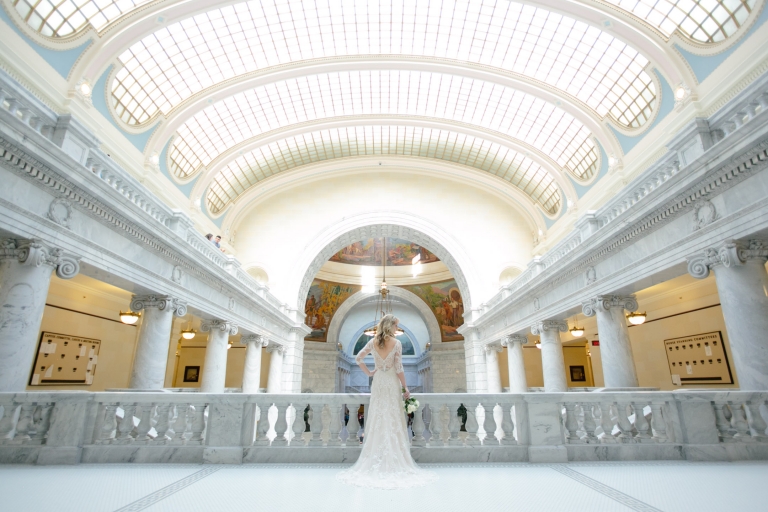 EK-Studios-Utah-Wedding-Photographers-Classy-elegant-bridals012-Blog(pp_w768_h512)