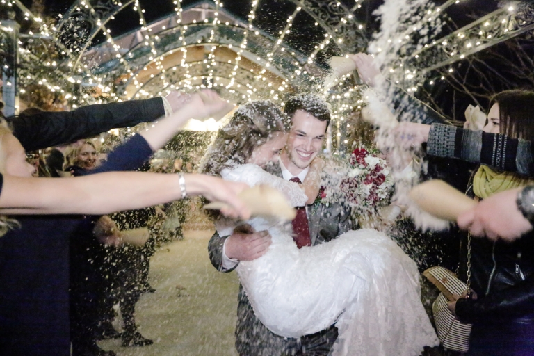 EK-Studios-Utah-Wedding-Photographers-Timpanogos-Temple-Wedding-winter066-Blog(pp_w768_h512)