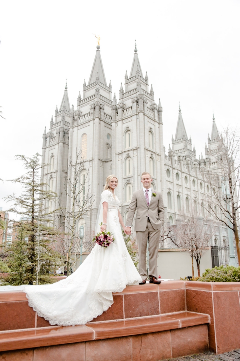 EK-Studios-Utah-Wedding-Photographers-SLC-temple-wedding-lion-house-reception030-Blog(pp_w768_h1152)