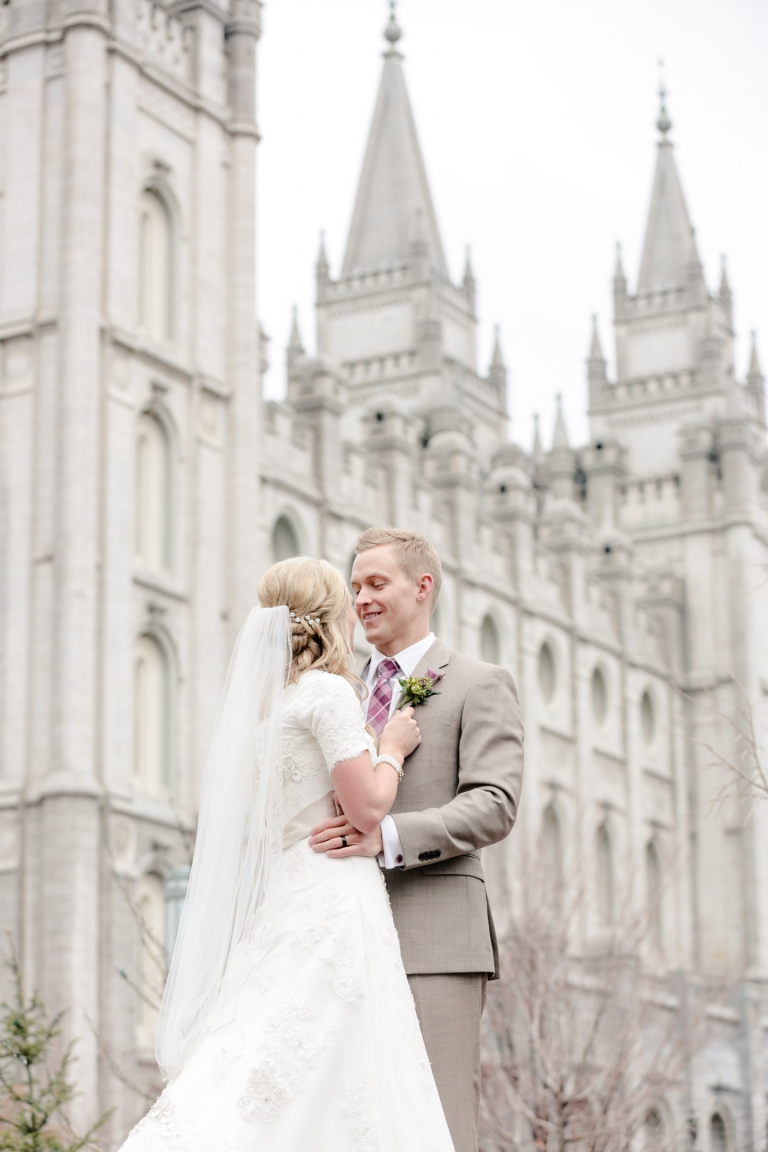 EK-Studios-Utah-Wedding-Photographers-SLC-temple-wedding-lion-house-reception031-Blog(pp_w768_h1152)