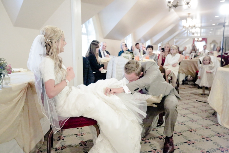 EK-Studios-Utah-Wedding-Photographers-SLC-temple-wedding-lion-house-reception056-Blog(pp_w768_h512)