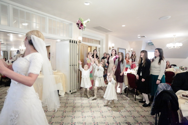 EK-Studios-Utah-Wedding-Photographers-SLC-temple-wedding-lion-house-reception057-Blog(pp_w768_h512)
