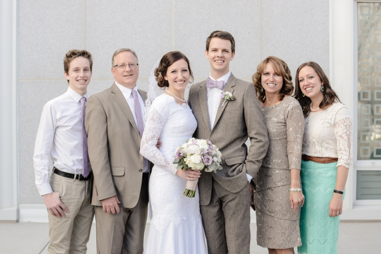 EK-Studios-Utah-Wedding-Photographers-Timpanogos-Temple-wedding-recpeion-historic-southworth-hall009-Blog(pp_w768_h512)