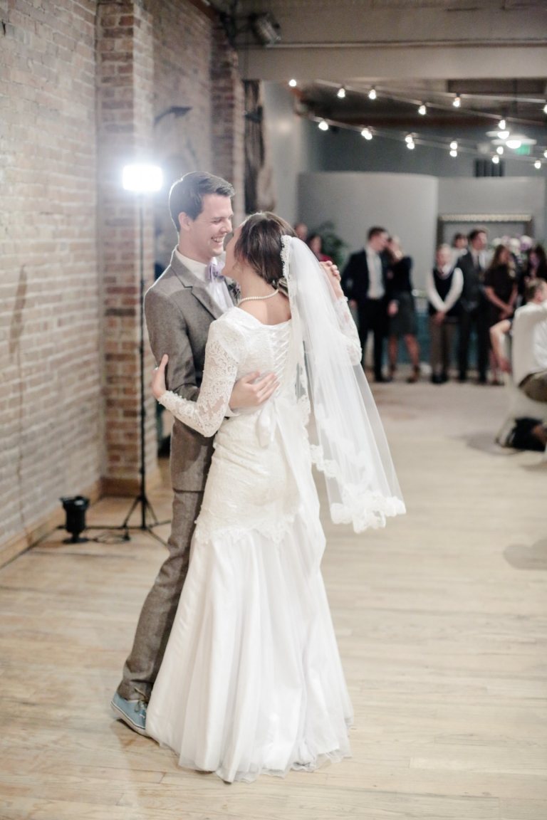 EK-Studios-Utah-Wedding-Photographers-Timpanogos-Temple-wedding-recpeion-historic-southworth-hall054-Blog(pp_w768_h1152)