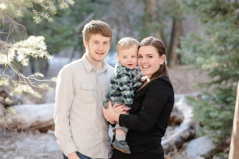 EK-Studios-Utah-Wedding-Photographers-Family-Photographer-Utah-mountains007-Blog(pp_w768_h512)
