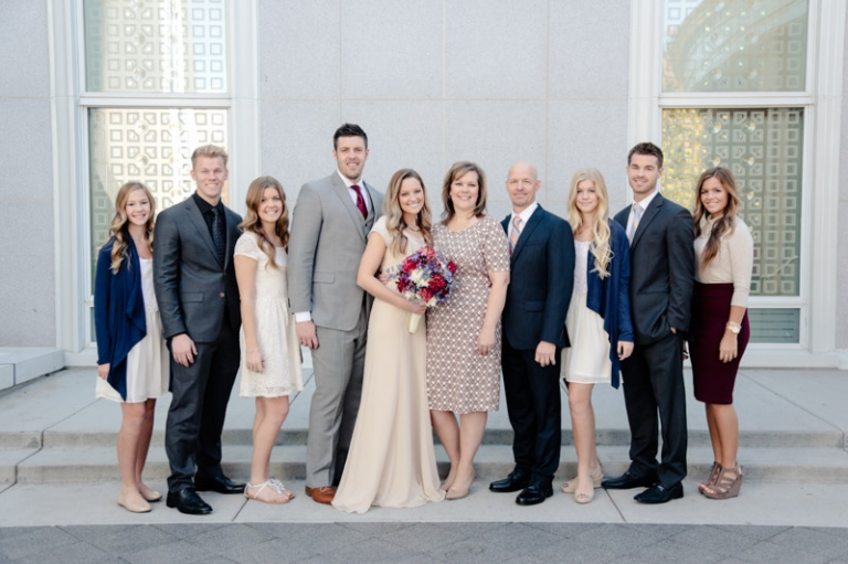 EK-Studios-Utah-Wedding-Photographers-Timpanogos-Temple-Wedding-in-reception-in-parade-of-homes010-Blog(pp_w768_h511)