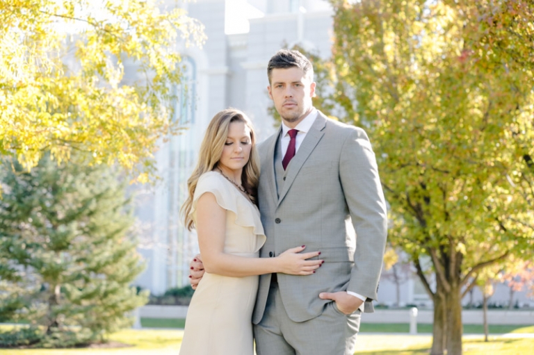 EK-Studios-Utah-Wedding-Photographers-Timpanogos-Temple-Wedding-in-reception-in-parade-of-homes019-Blog(pp_w768_h511)