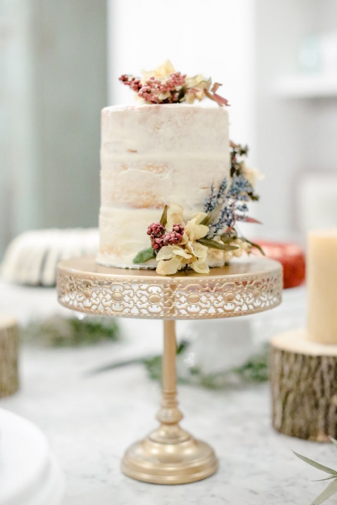 EK-Studios-Utah-Wedding-Photographers-Timpanogos-Temple-Wedding-in-reception-in-parade-of-homes036-Blog(pp_w480_h720)