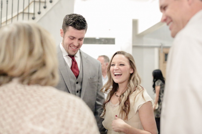 EK-Studios-Utah-Wedding-Photographers-Timpanogos-Temple-Wedding-in-reception-in-parade-of-homes045-Blog(pp_w768_h511)